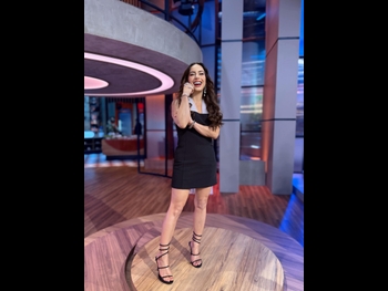  alt="Claudia Lizaldi"