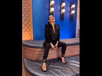  alt="Claudia Lizaldi"