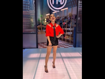  alt="Claudia Lizaldi"