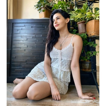 Amyra Dastur