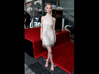  alt="Anya Taylor-joy"