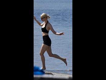  alt="Anya Taylor-joy"