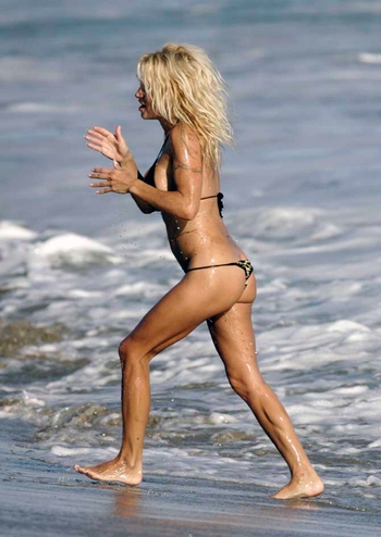 Pamela Anderson (I)