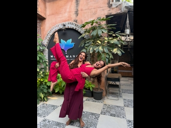  alt="Mukti Mohan"