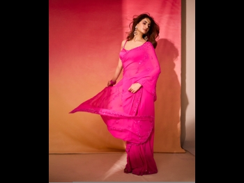  alt="Palak Tiwari"
