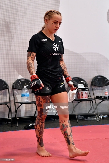 Jessica Rose Clark