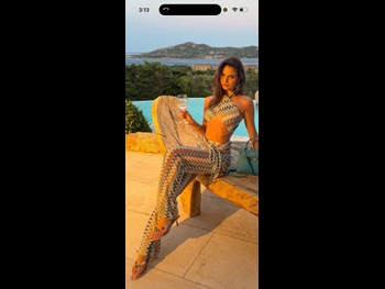  alt="Carina Zavline"