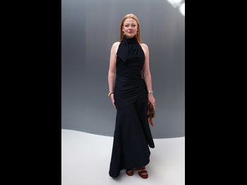  alt="Sarah Snook"