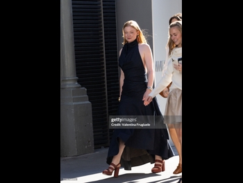  alt="Sarah Snook"