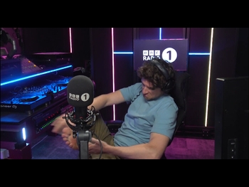  alt="Greg James"