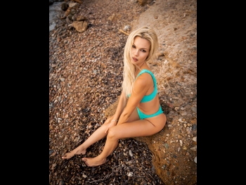  alt="Vicky Kavoura"
