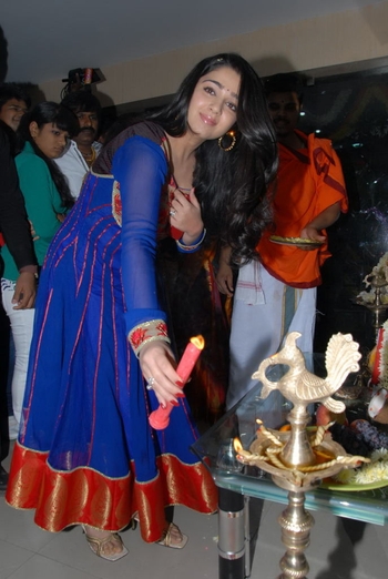 Charmi Kaur