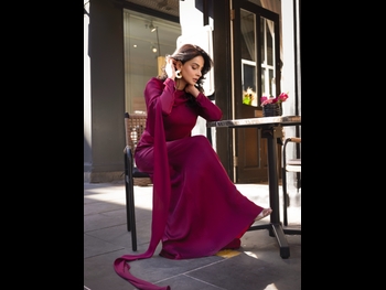  alt="Saba Qamar"