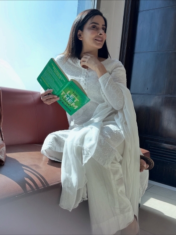 Saba Qamar