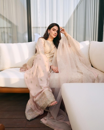 Saba Qamar