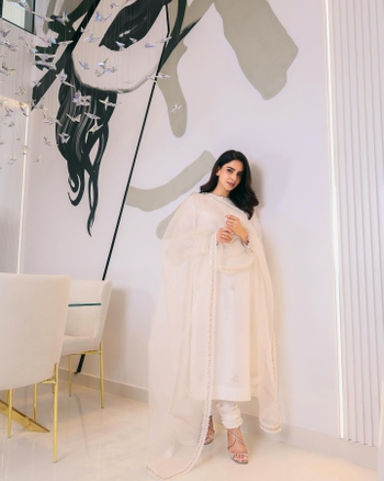 Saba Qamar