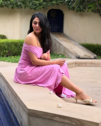 Neeru Bajwa