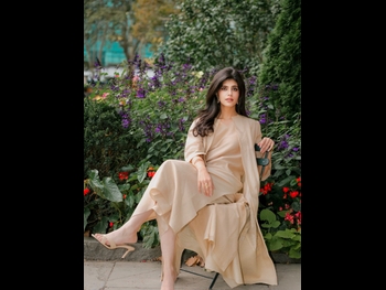  alt="Sanjana Sanghi"