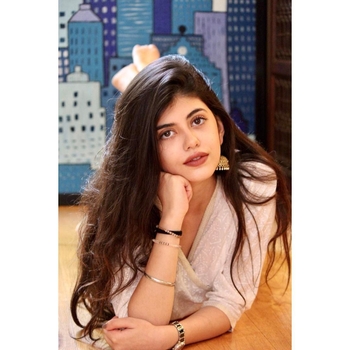 Sanjana Sanghi