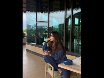  alt="Rhea Chakraborty"