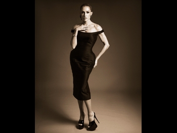  alt="Deborah Secco"