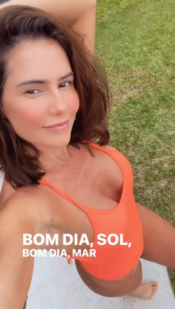 Deborah Secco