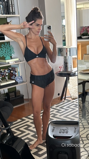 Deborah Secco