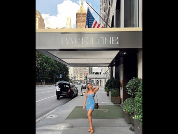  alt="Katrina Bowden"