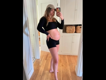  alt="Katrina Bowden"