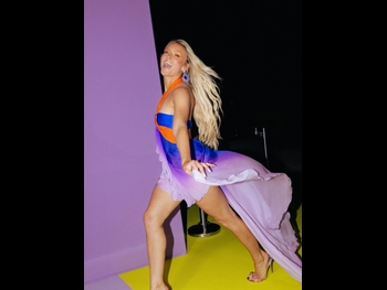  alt="Zara Larsson"