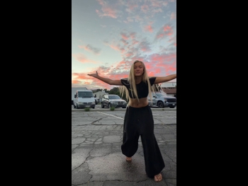  alt="Zara Larsson"