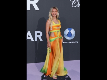  alt="Zara Larsson"
