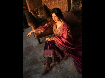  alt="Sonal Chauhan"