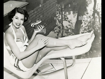  alt="Cyd Charisse"