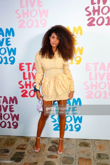 Tina Kunakey Di Vita