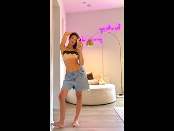 alt="Lexi Wood"