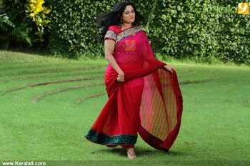 Kavya Madhavan