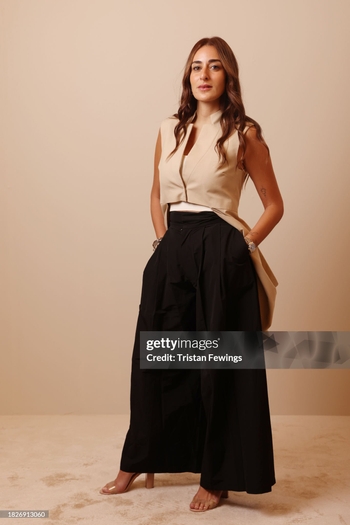Amina Khalil