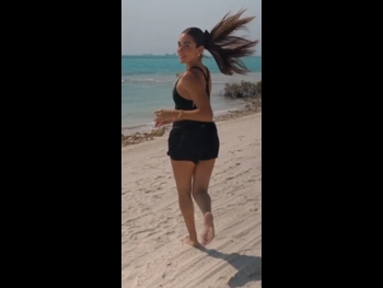  alt="Amina Khalil"