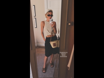  alt="Julianne Hough"
