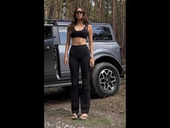  alt="Izabella Krzan"
