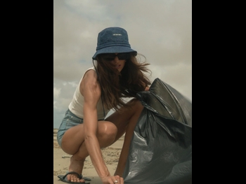  alt="Izabel Goulart"