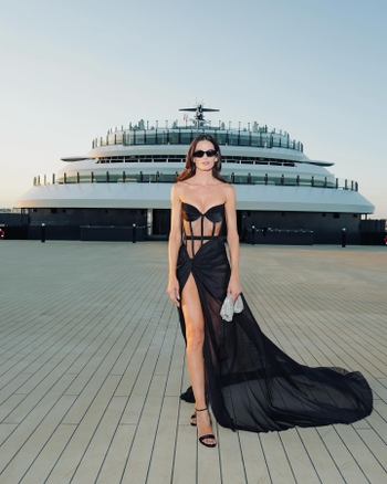 Izabel Goulart