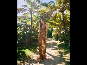  alt="Izabel Goulart"