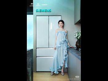  alt="Yuxi Zhang"