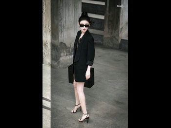  alt="Yuxi Zhang"