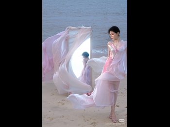  alt="Yuxi Zhang"