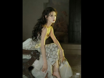  alt="Yuxi Zhang"
