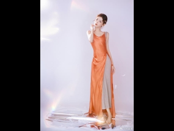  alt="Yuxi Zhang"