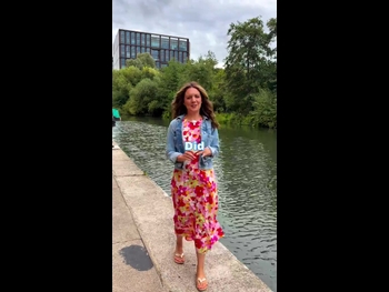  alt="Laura Tobin"